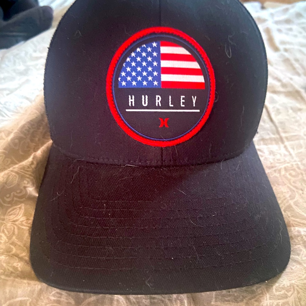 Hurley blue snap back hat